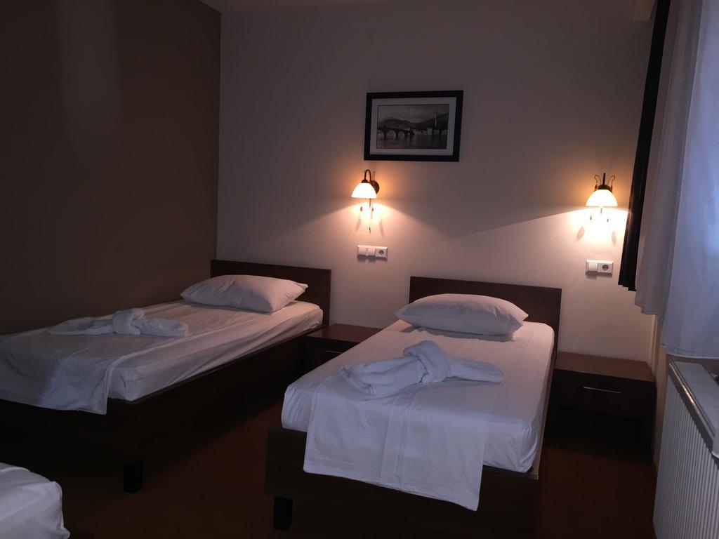 Hotel Oaza Konjic Bilik gambar