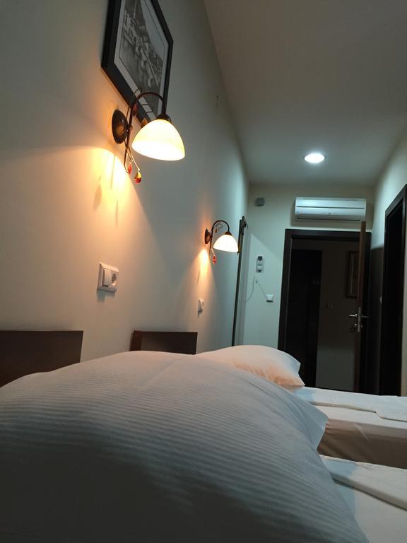 Hotel Oaza Konjic Bilik gambar